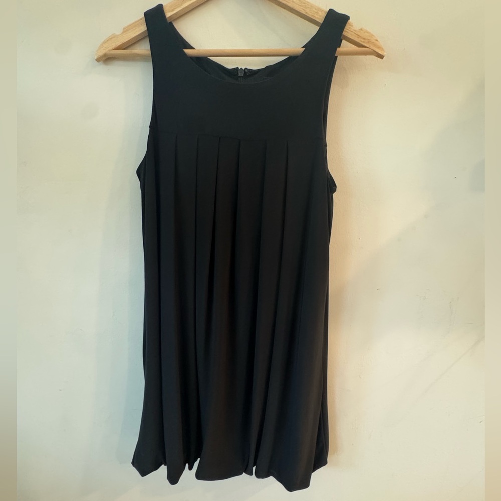 Essentials by A.B.S Black Pleated Balloon Hem Dress Size Small